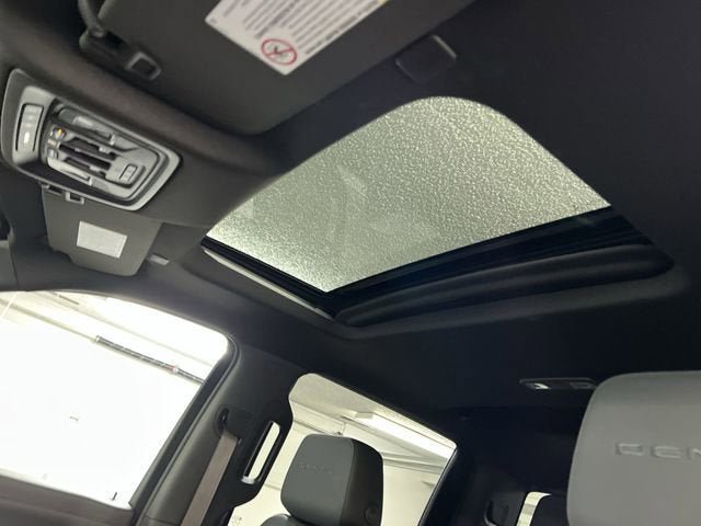 Certified 2021 GMC Sierra 2500 Denali w/ Denali Ultimate Package AWD/4WD image 19