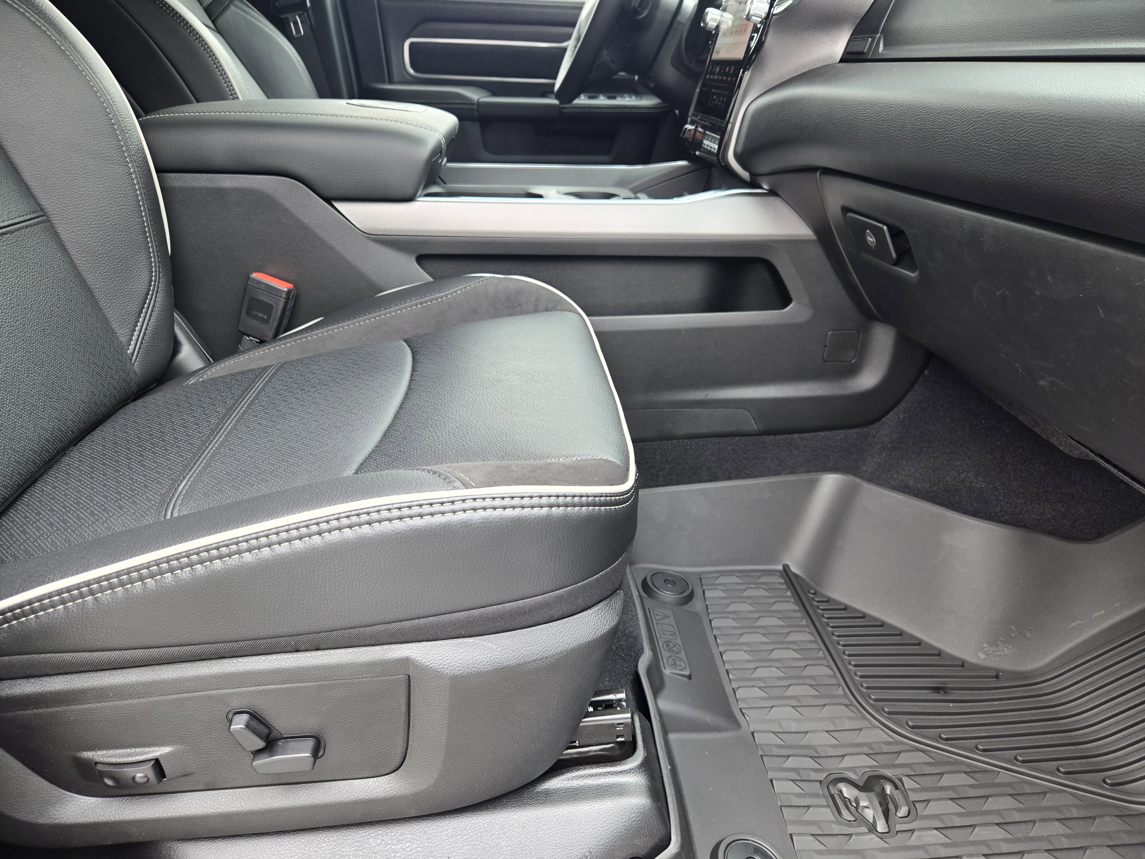 New 2026 RAM 2500 Laramie image 12