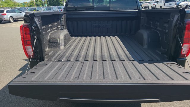 New 2026 GMC Sierra 1500 Elevation w/ Elevation Premium Package AWD/4WD image 24