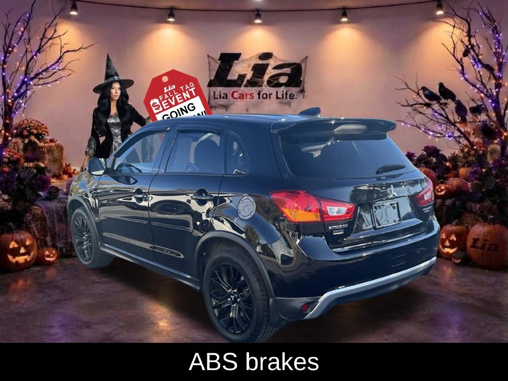 Used 2017 Mitsubishi Outlander Sport LE AWD/4WD image 10