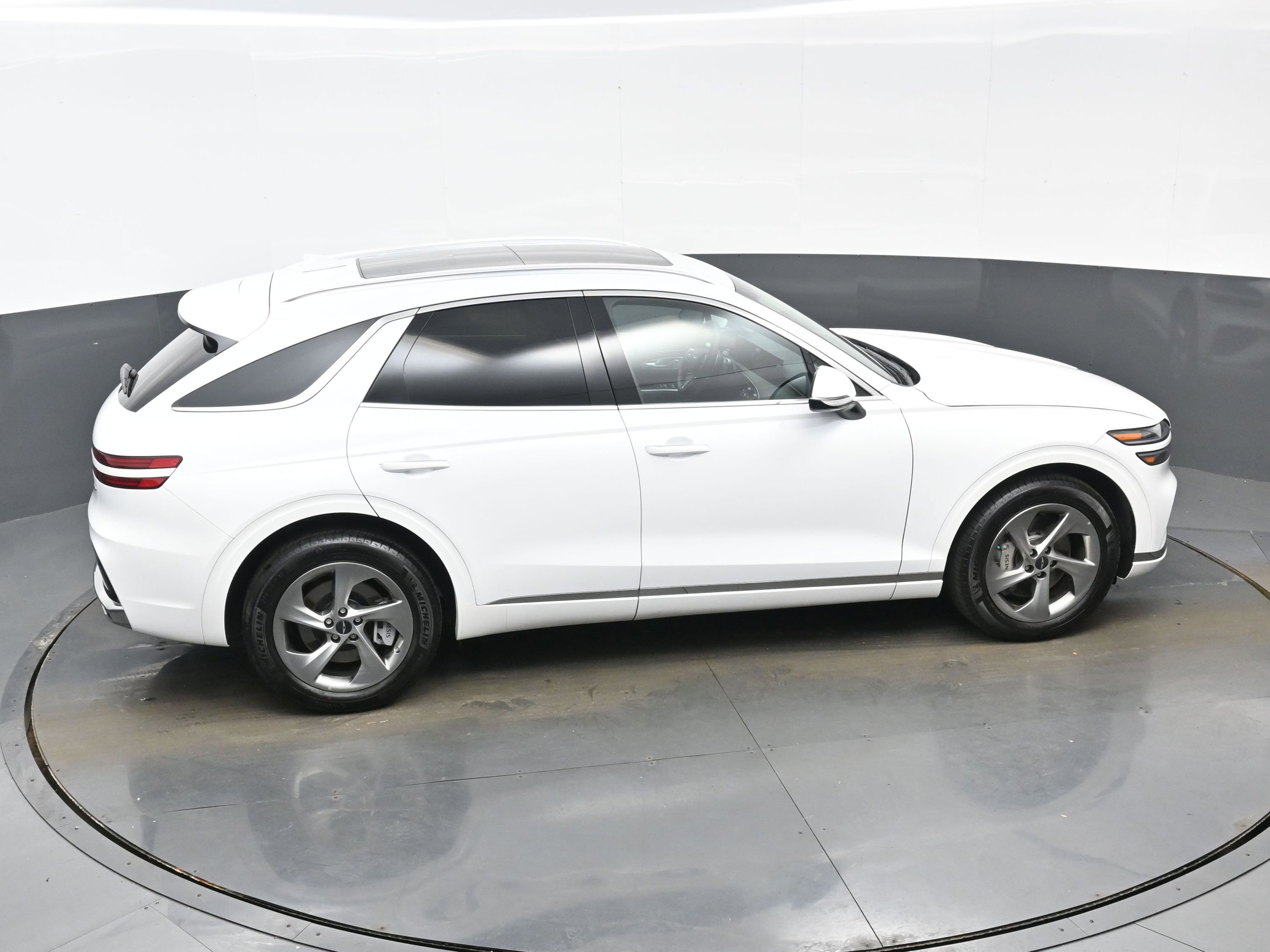 Certified 2026 Genesis GV70 2.5T Select image 39