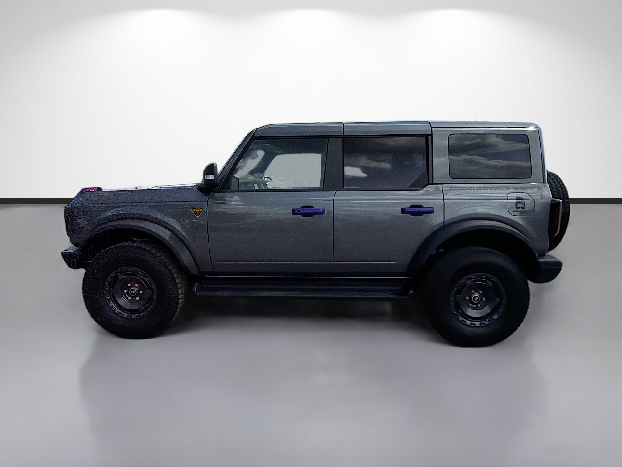 Used 2025 Ford Bronco Badlands AWD/4WD image 6