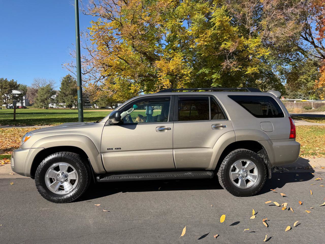 Used 2009 Toyota 4Runner Sport AWD/4WD image 2
