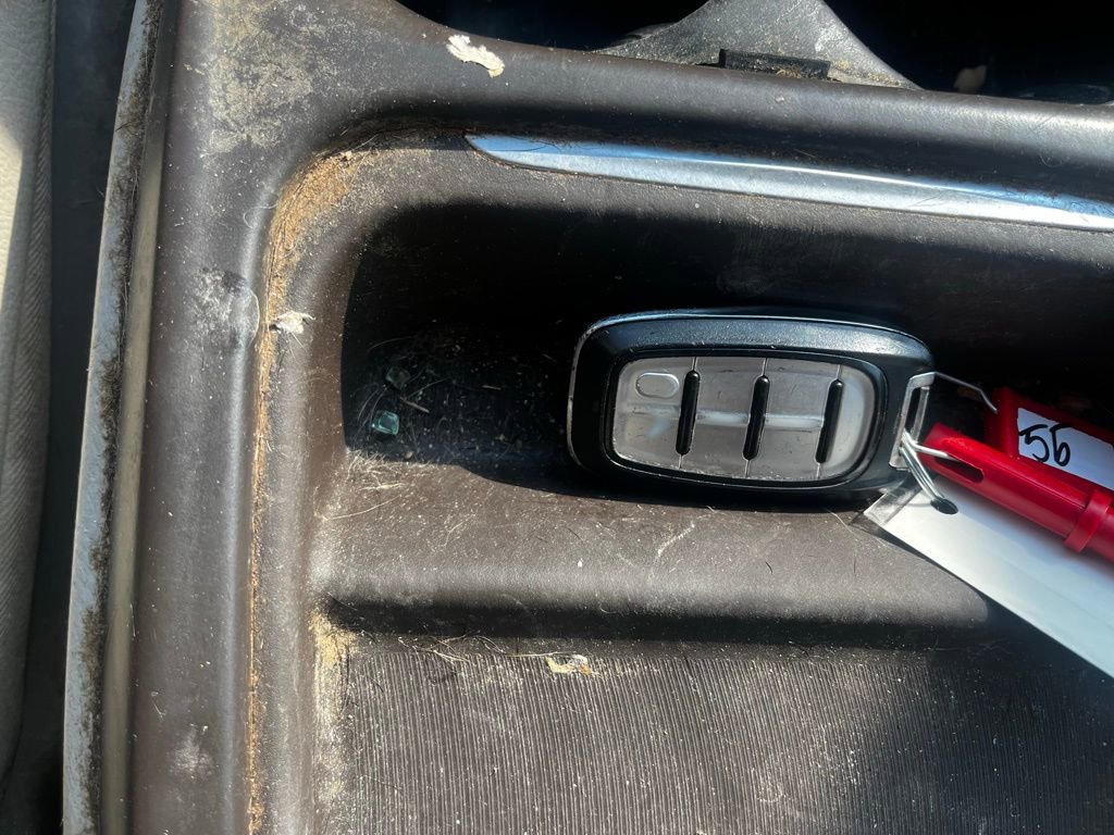 Used 2020 Chrysler Pacifica Touring-L image 12