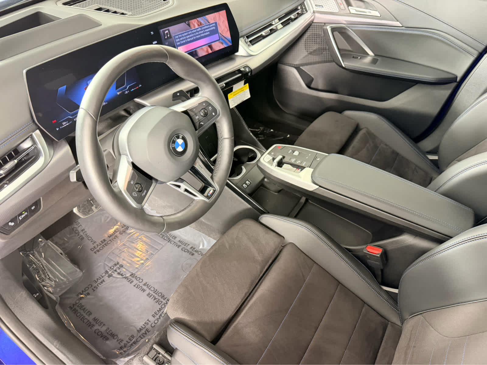 Used 2025 BMW X1 xDrive28i w/ Premium Package AWD/4WD image 12