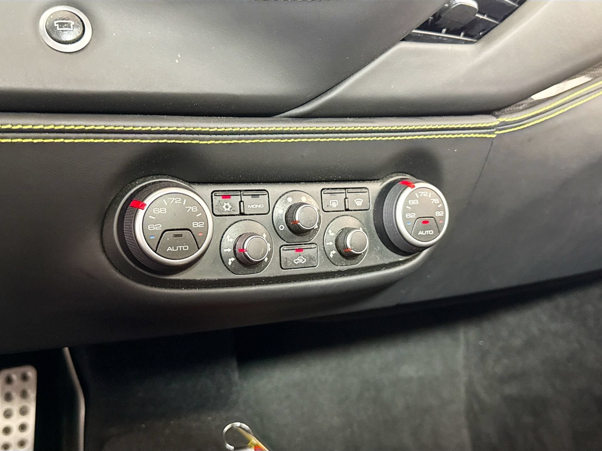 Certified 2019 Ferrari 488 Spider RWD image 12