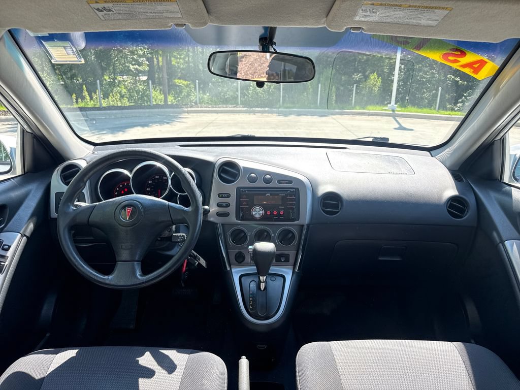 Used 2007 Pontiac Vibe w/ Preferred Package FWD image 16