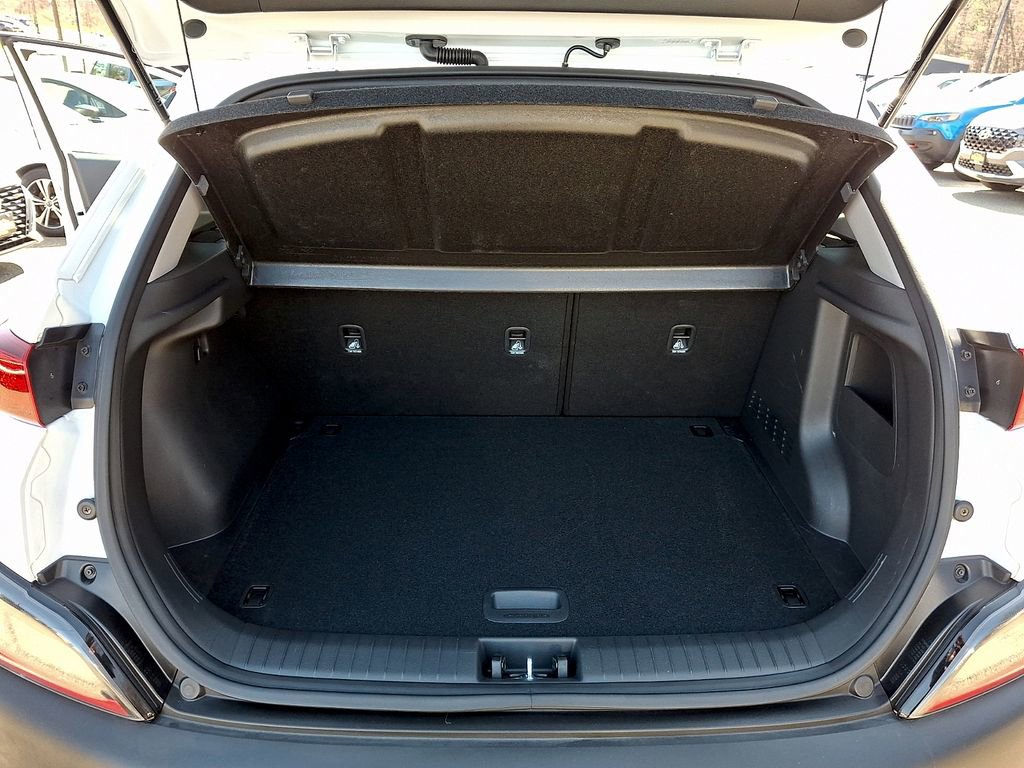 Used 2023 Hyundai Kona SEL w/ Cargo Package image 27