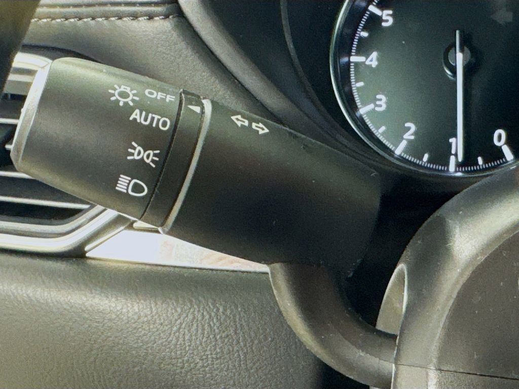 Used 2023 MAZDA CX-5 AWD 2.5 S w/ Premium Plus Pkg image 14