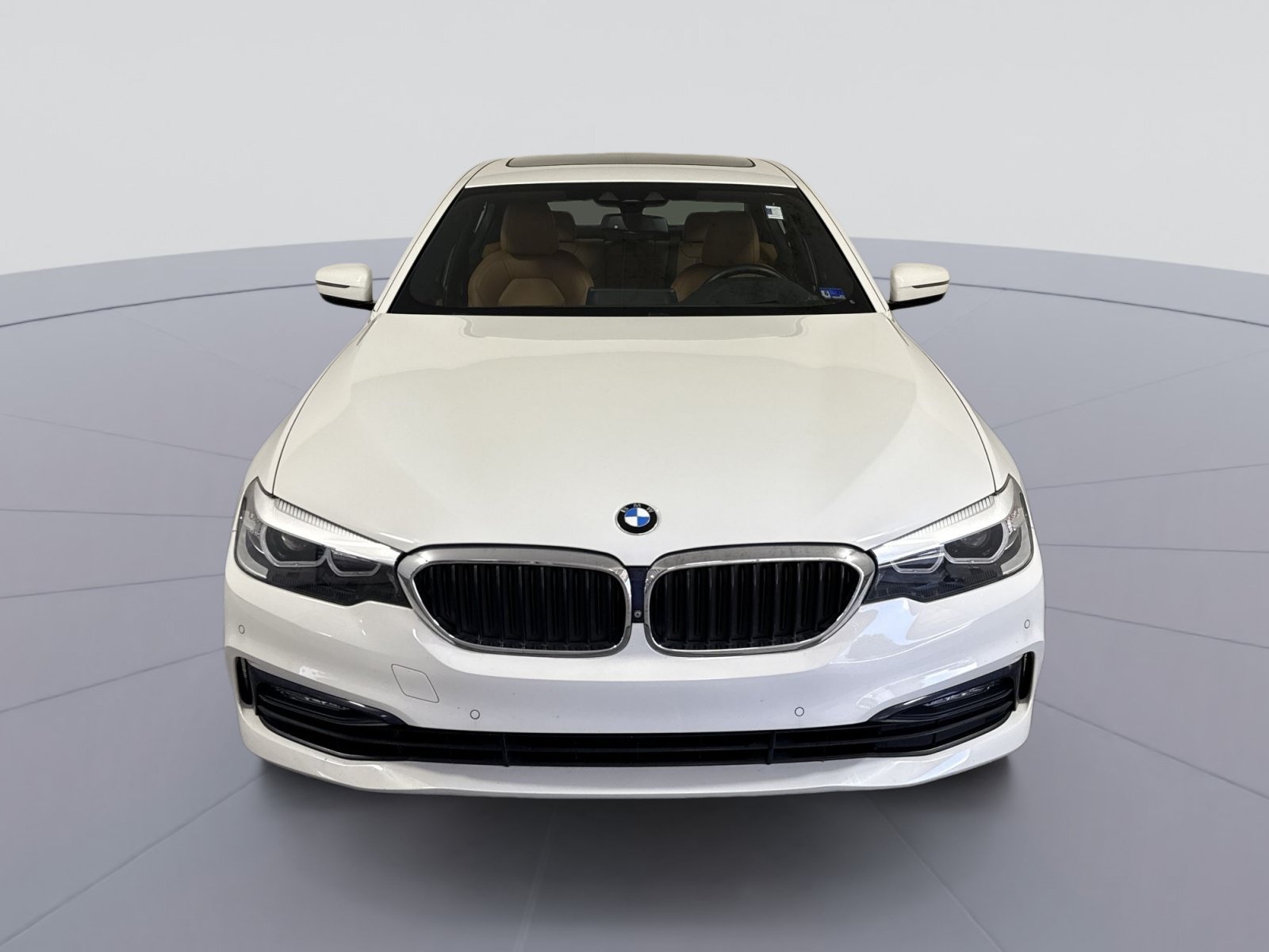 Used 2018 BMW 530i xDrive AWD/4WD image 11