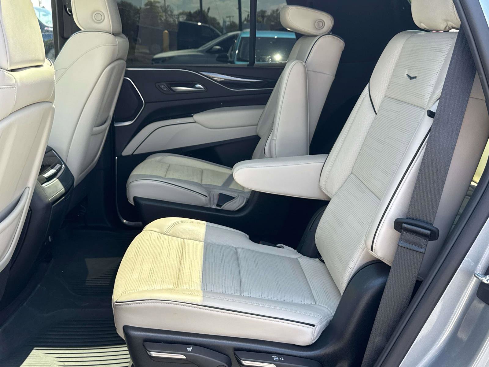 Certified 2023 Cadillac Escalade Sport w/ Touring Package AWD/4WD image 19