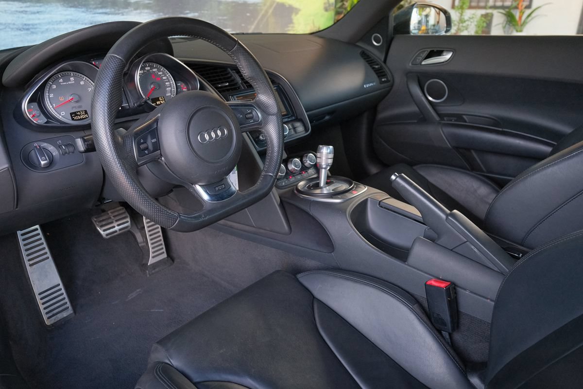 Used 2012 Audi R8 V8 AWD/4WD image 15