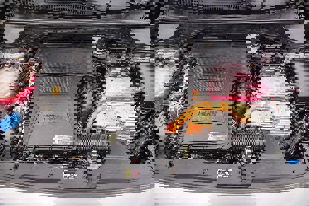 Certified 2022 Kia Niro Touring Special Edition image 26