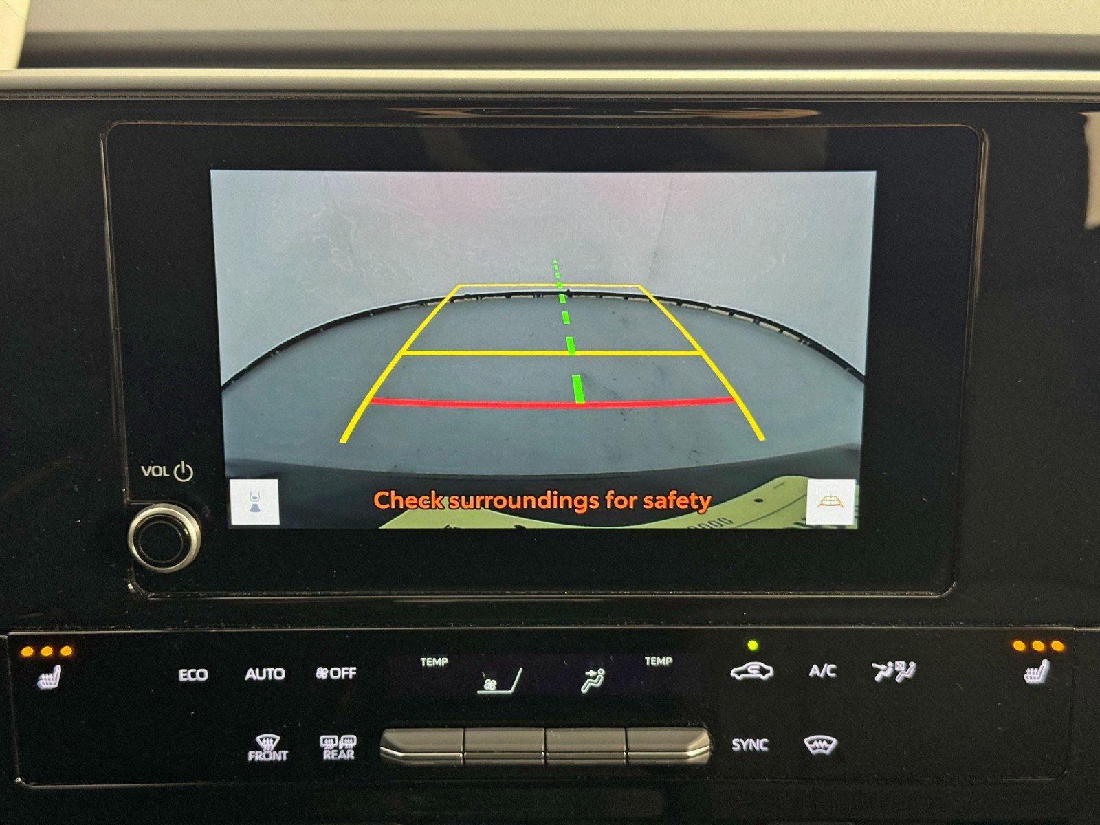 Used 2024 Subaru Solterra Premium image 26