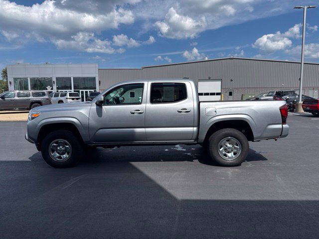 Certified 2023 Toyota Tacoma SR AWD/4WD image 4