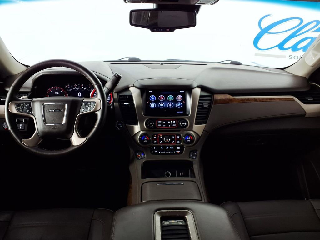 Used 2015 GMC Yukon XL Denali w/ Open Road Package AWD/4WD image 10