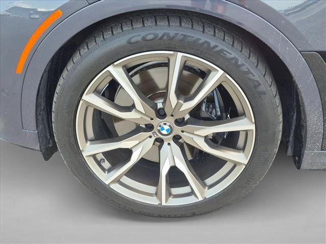 Used 2022 BMW X7 M50i w/ Executive Package AWD/4WD image 10