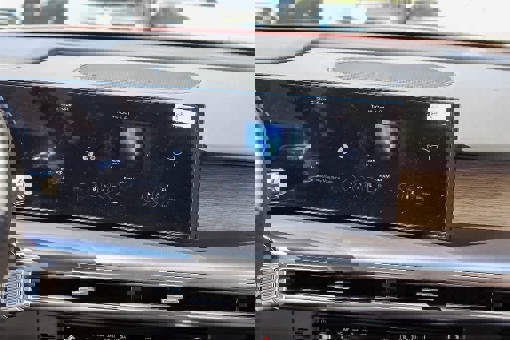 New 2026 Hyundai Ioniq 9 SEL image 16