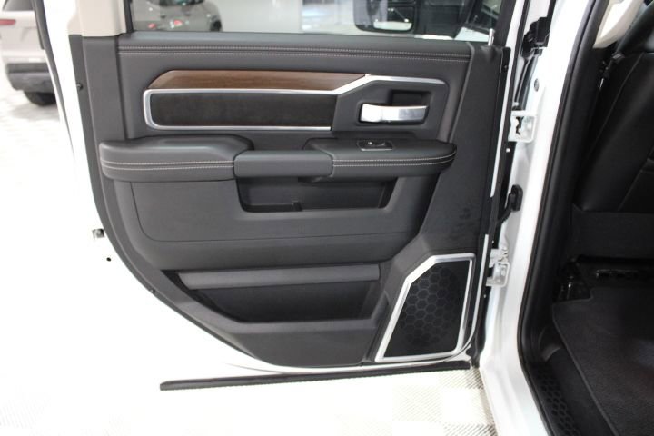 Used 2024 RAM 2500 Laramie image 17