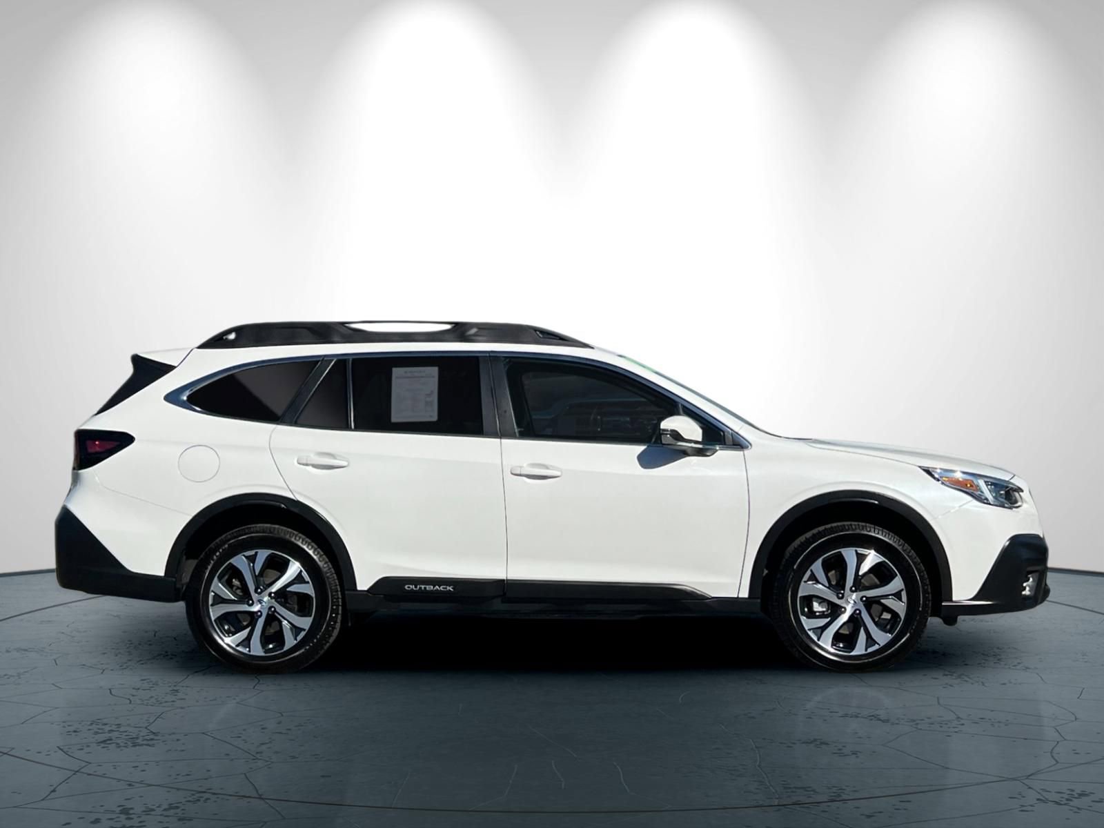 Used 2021 Subaru Outback Limited XT image 3