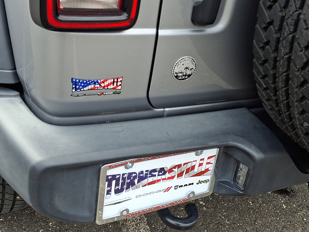 Used 2021 Jeep Wrangler Unlimited Sport image 16