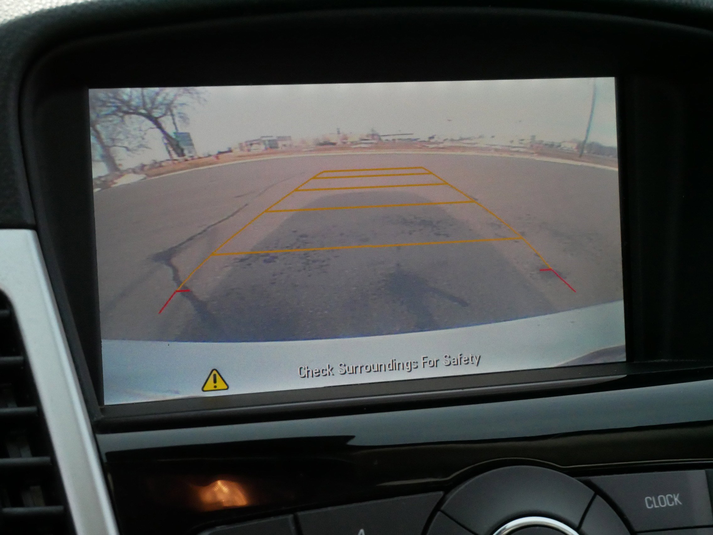 Used 2015 Chevrolet Cruze LT image 30