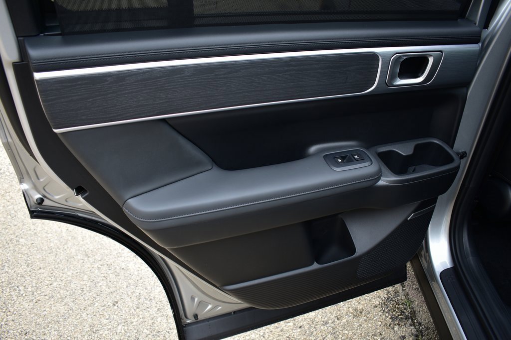 New 2025 Hyundai Santa Fe Limited image 21