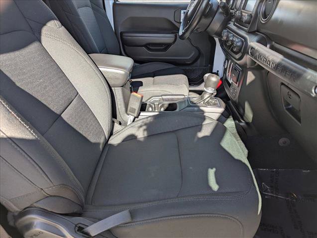Used 2020 Jeep Wrangler Sport image 21