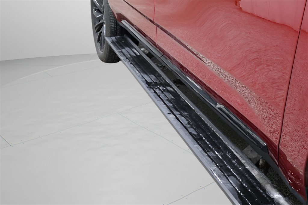 Used 2024 Cadillac Escalade ESV Sport Platinum w/ LPO, ONYX Package image 38