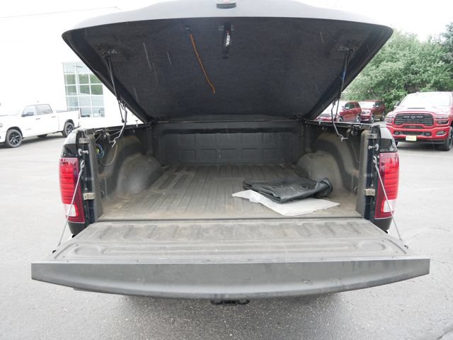 Used 2015 RAM 2500 Laramie w/ Black Appearance Group AWD/4WD image 13