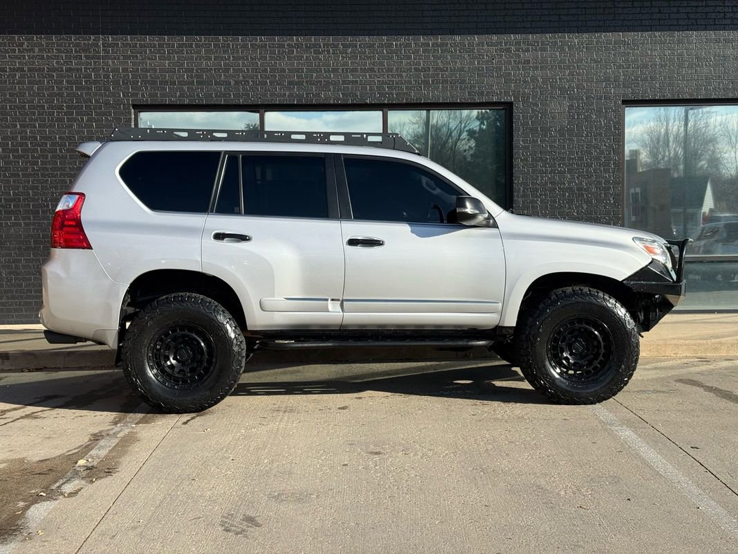 Used 2011 Lexus GX 460 image 12