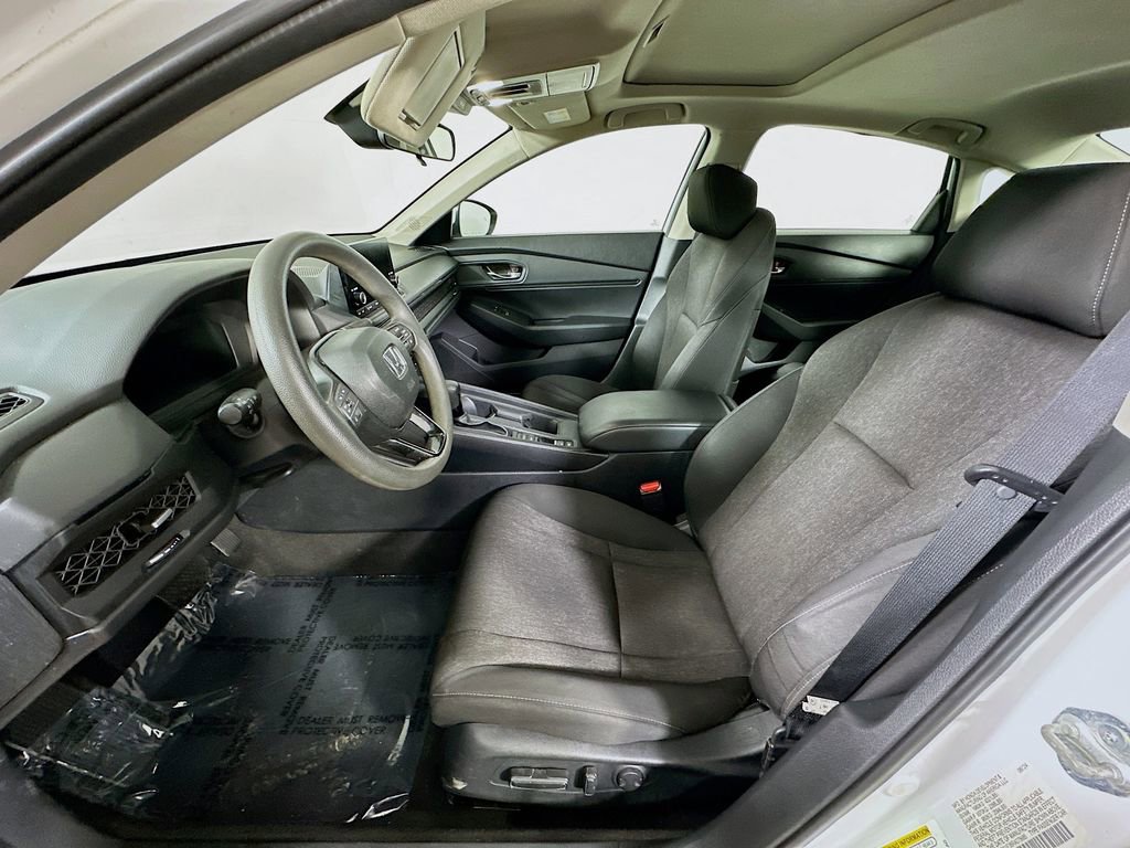 Used 2024 Honda Accord EX image 12