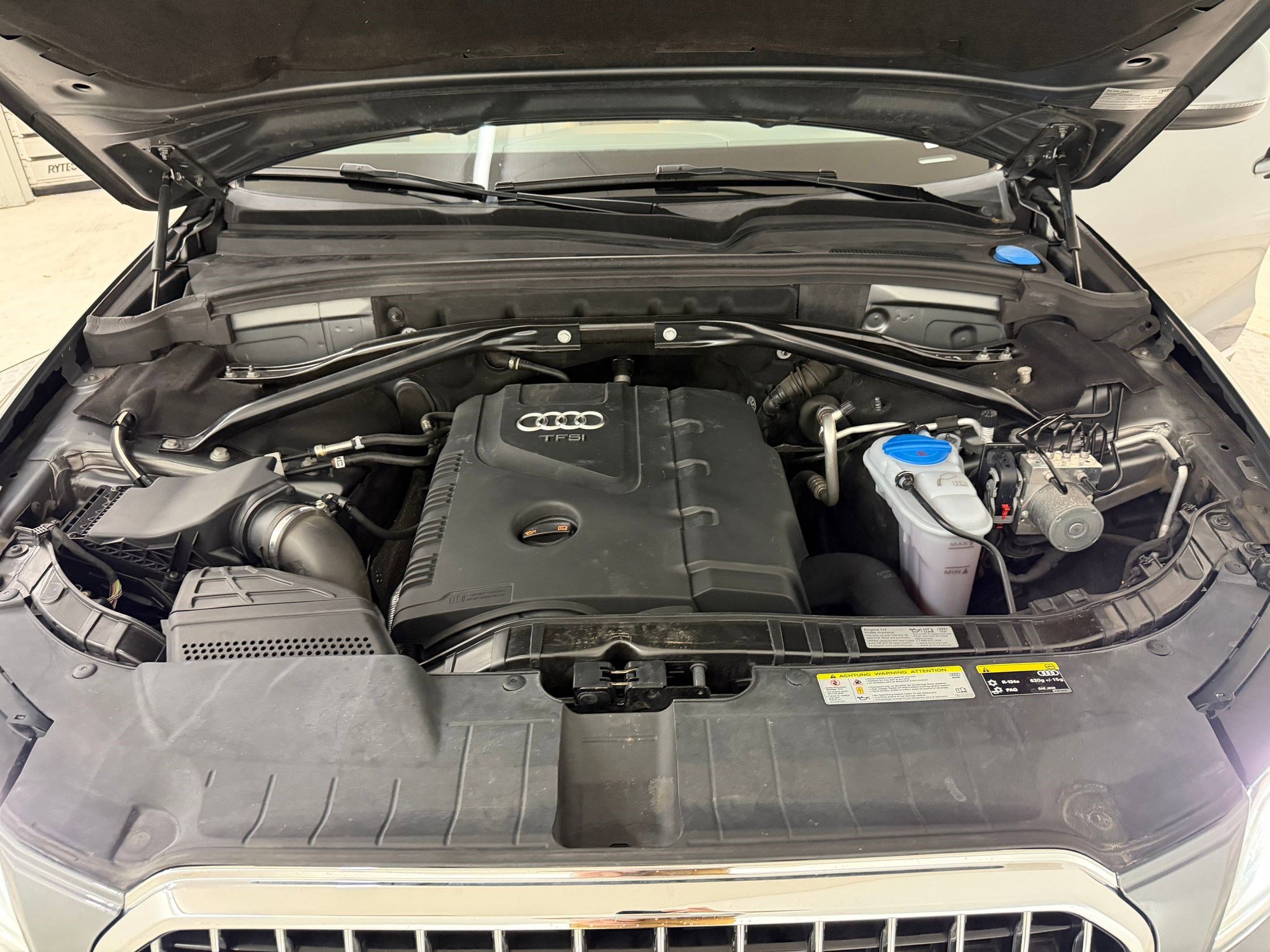 Used 2013 Audi Q5 2.0T Premium Plus w/ Premium Plus Pkg image 32