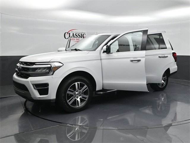 Used 2022 Ford Expedition Limited image 35