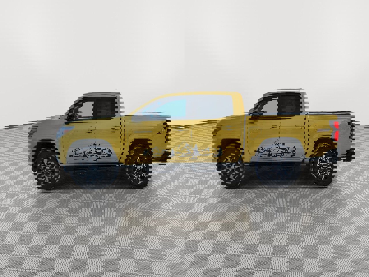 Used 2023 Chevrolet Colorado Z71 w/ Z71 Convenience Package 2 image 5