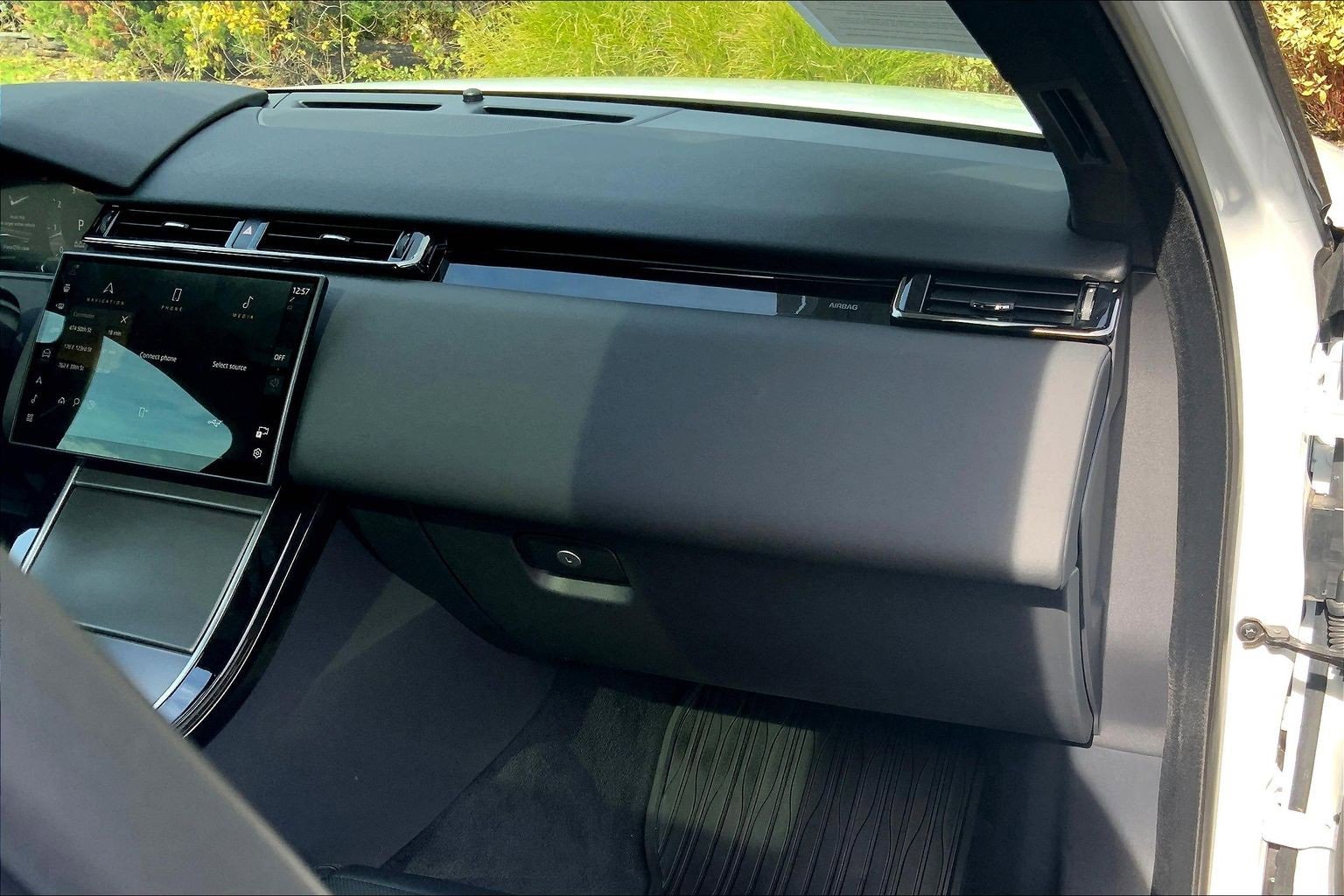 Used 2026 Land Rover Range Rover Velar S image 18