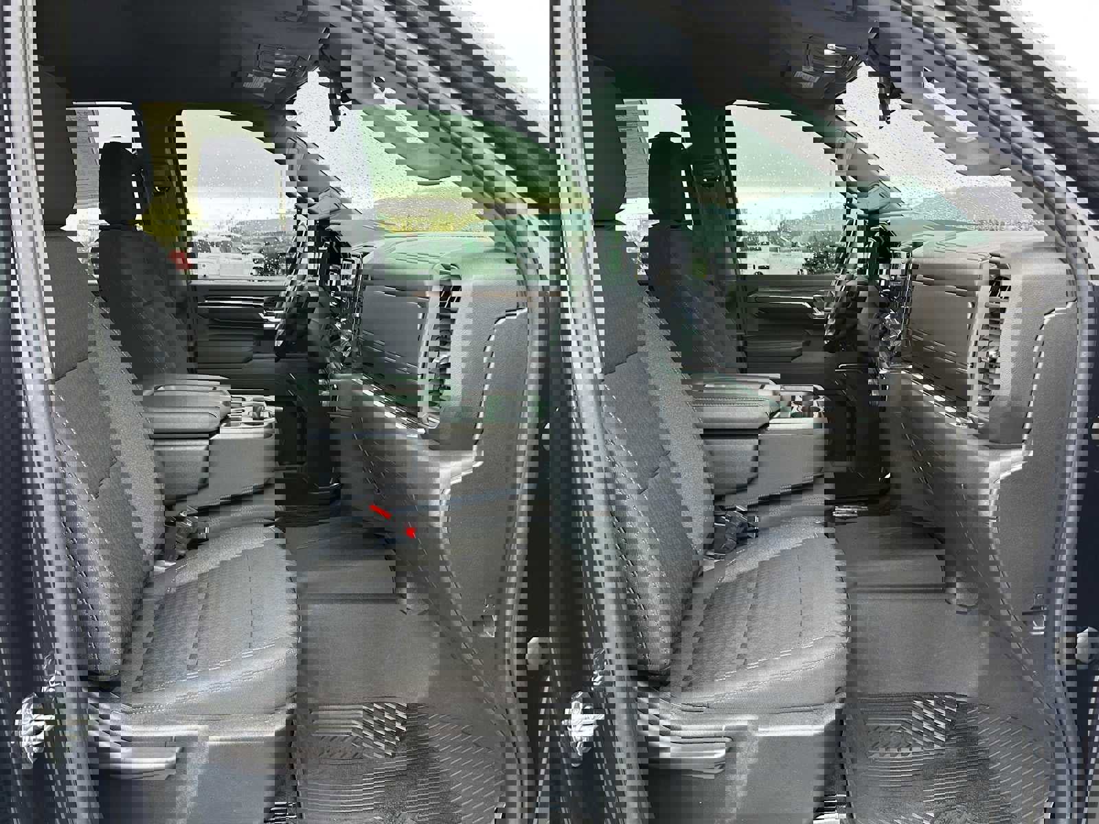 Used 2024 Chevrolet Silverado 2500 LT image 10