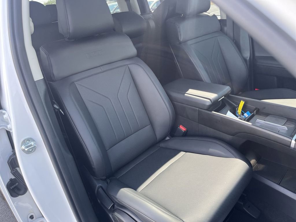 Used 2024 Hyundai Santa Fe XRT AWD/4WD image 31
