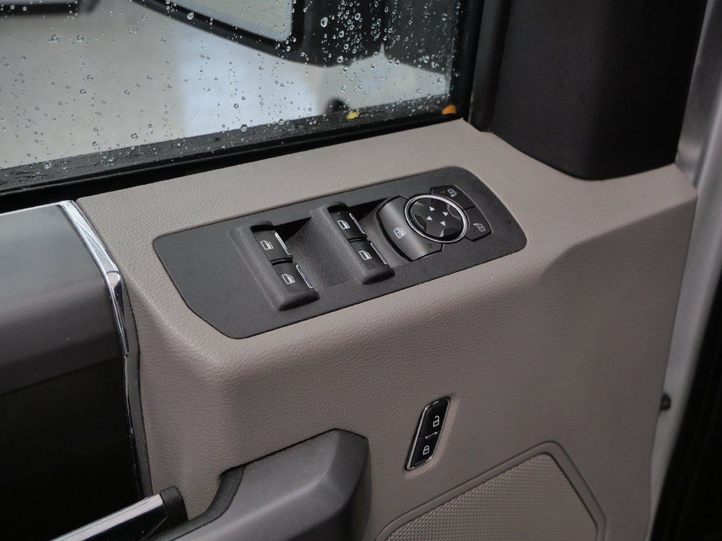Used 2015 Ford F150 XLT w/ Equipment Group 301A Mid AWD/4WD image 17