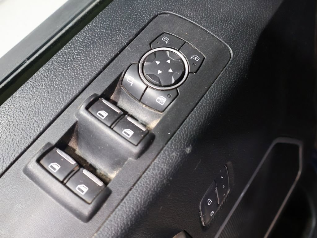 Used 2017 Ford F150 Lariat image 14