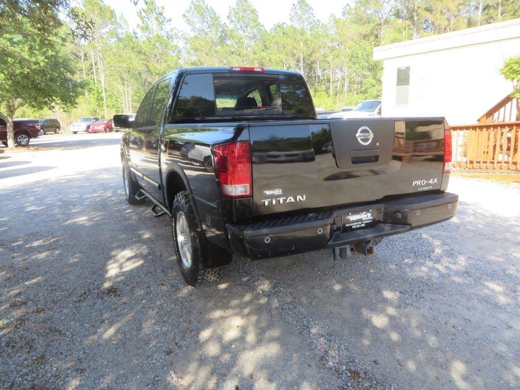 Used 2011 Nissan Titan PRO-4X AWD/4WD image 8