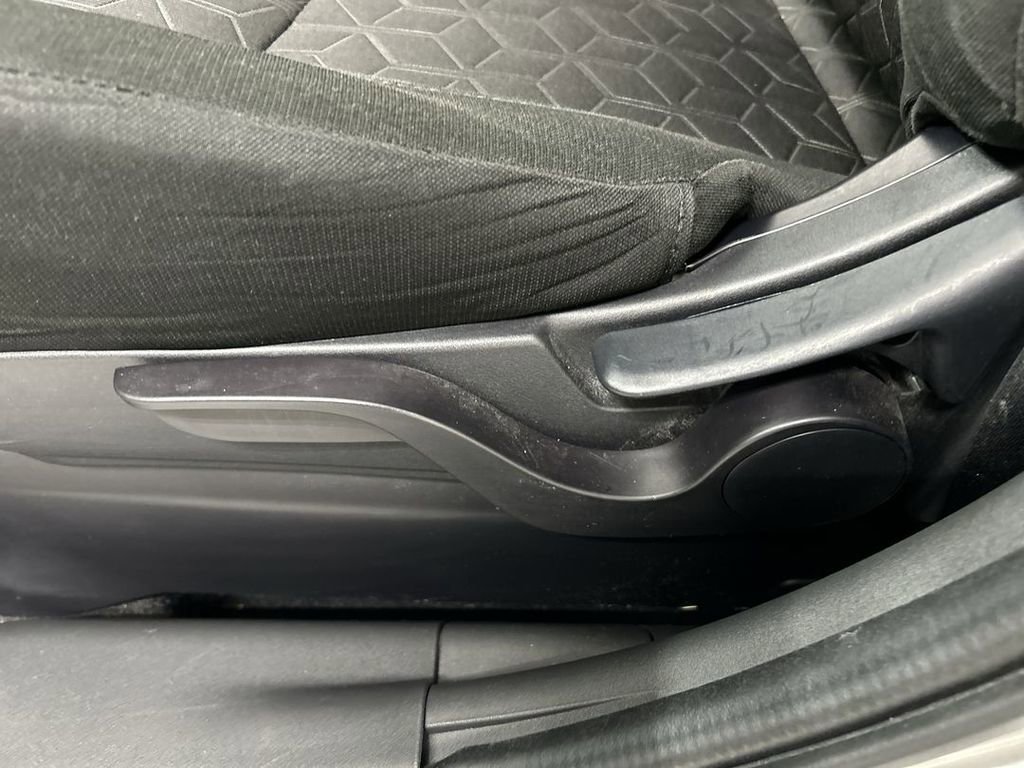 Used 2022 Mitsubishi Outlander Sport ES image 10