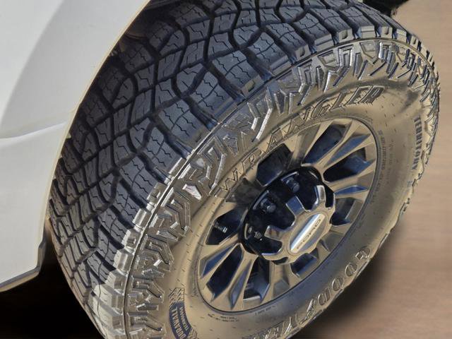 Used 2021 Ford F250 XLT w/ XLT Premium Package image 10