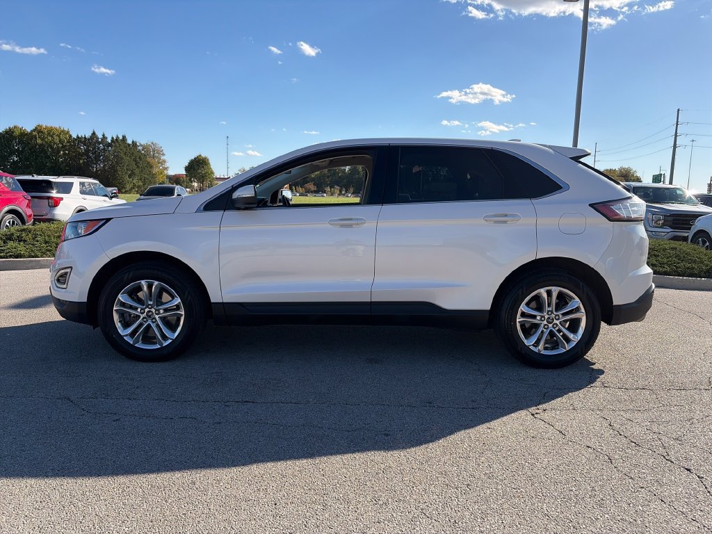 Used 2017 Ford Edge SEL w/ Equipment Group 201A AWD/4WD image 4