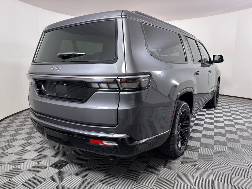 New 2026 Jeep Grand Wagoneer L Limited AWD/4WD image 23