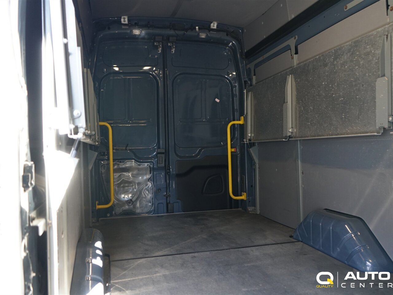 Used 2022 Ford Transit 250 148 High Roof Extended AWD w/ Parcel Delivery Package image 6