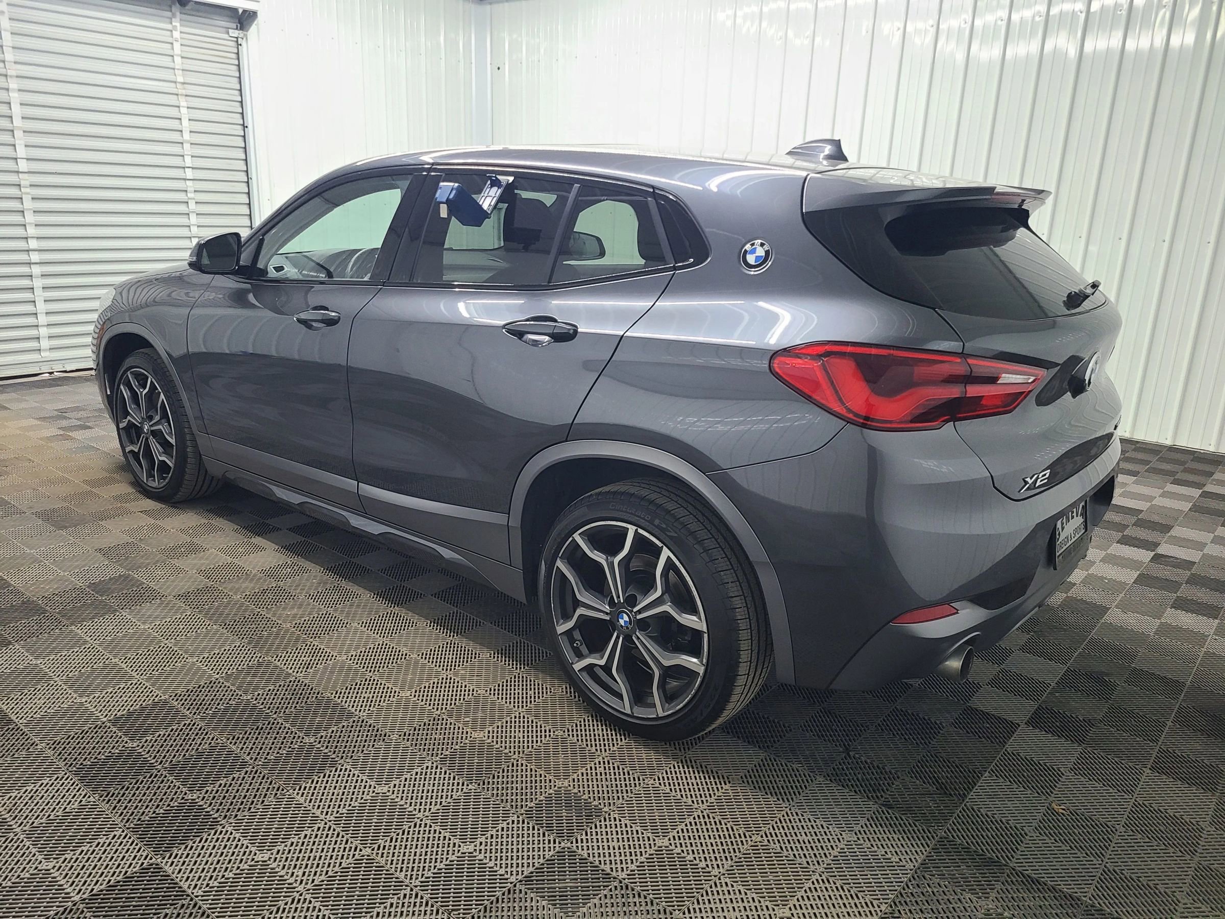 Used 2018 BMW X2 xDrive28i w/ M SportX Package image 9