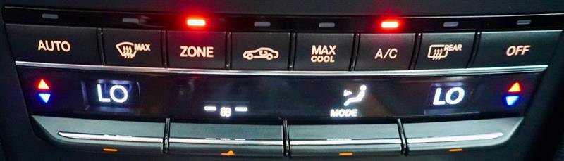 Used 2011 Mercedes-Benz E 550 Cabriolet image 19