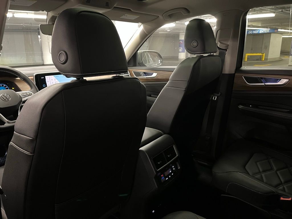 New 2026 Volkswagen Atlas SE image 24