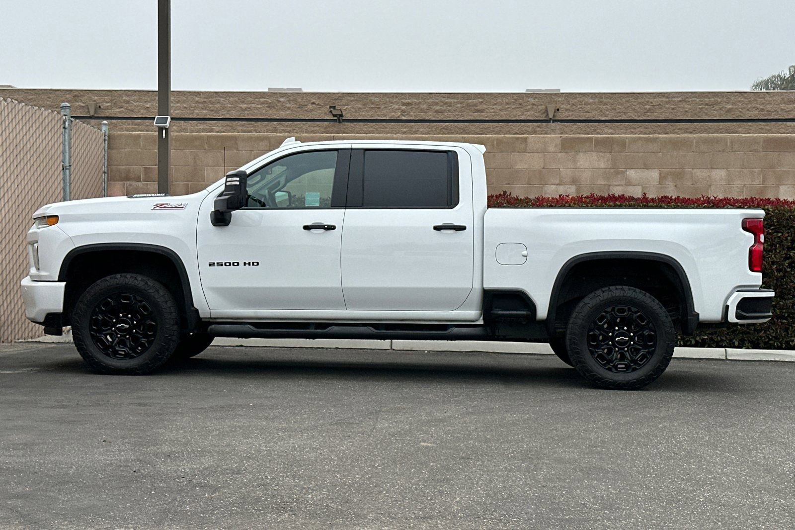 Used 2021 Chevrolet Silverado 2500 LTZ w/ LTZ Plus Package image 7